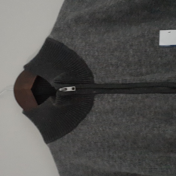 Goodfellow & Co Men's 1/4 Zip Pullover Sweater - Picture 2 of 4